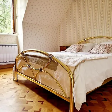 Maison Le Yoti, Jolie Vue Sur Le Lot 펜션 *