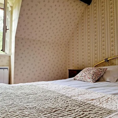 펜션 Maison Le Yoti, Jolie Vue Sur Le Lot Campouriez