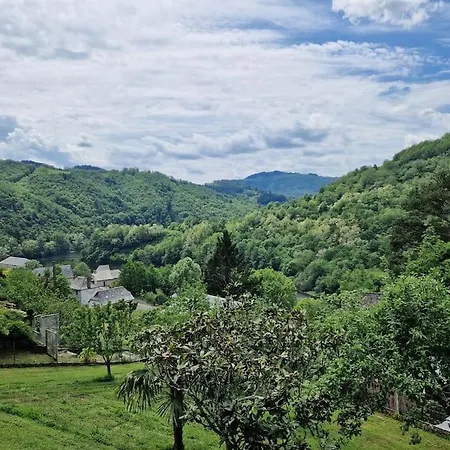 Maison Le Yoti, Jolie Vue Sur Le Lot *