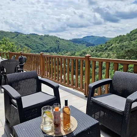 Maison Le Yoti, Jolie Vue Sur Le Lot