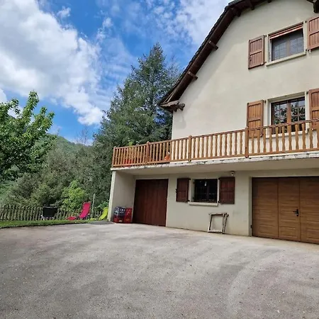 펜션 Maison Le Yoti, Jolie Vue Sur Le Lot Campouriez