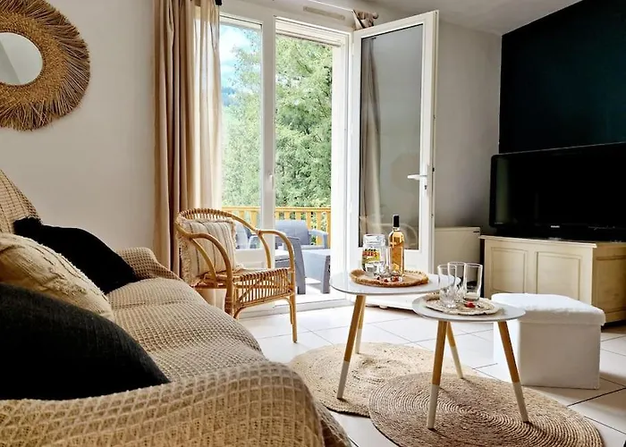 Maison Le Yoti, Jolie Vue Sur Le Lot Semesterbostad *